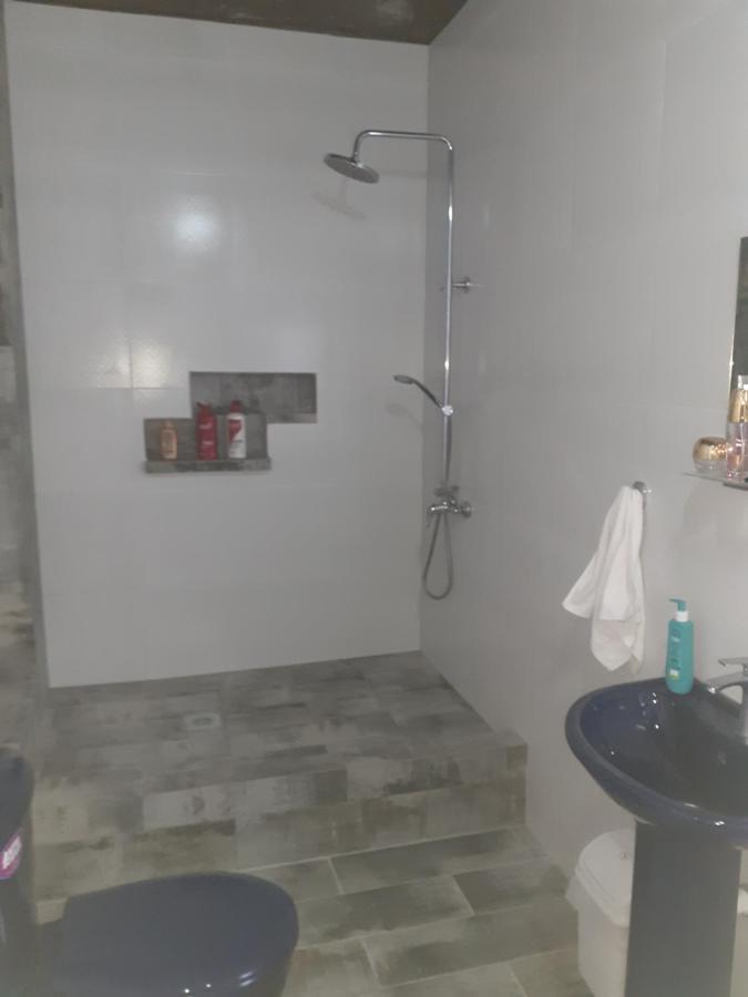 Hôtel Гавань à Soukhoumi Extérieur photo